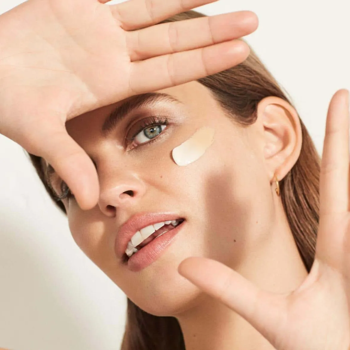 C+C Vitamin Sheer Fluid SPF25