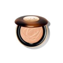 C.E. Skin Transforming Highlighter