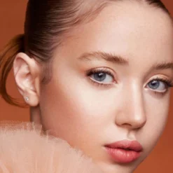 Compact Foundation Balm