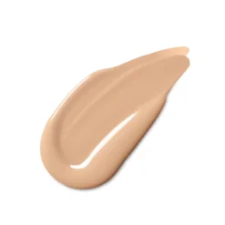 Even Better Clinical Serum Foundation SPF 20