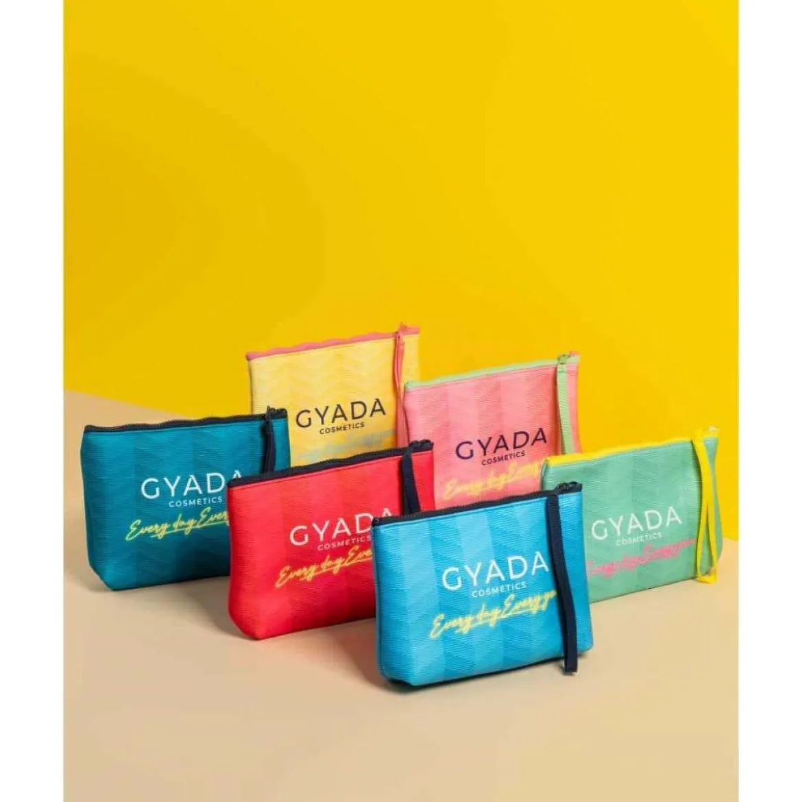Gyada Pochette