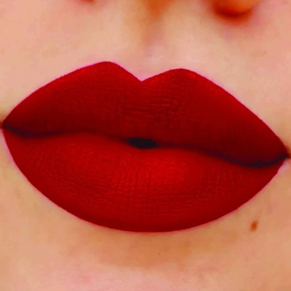 Hypnotize Liquid Lipstick