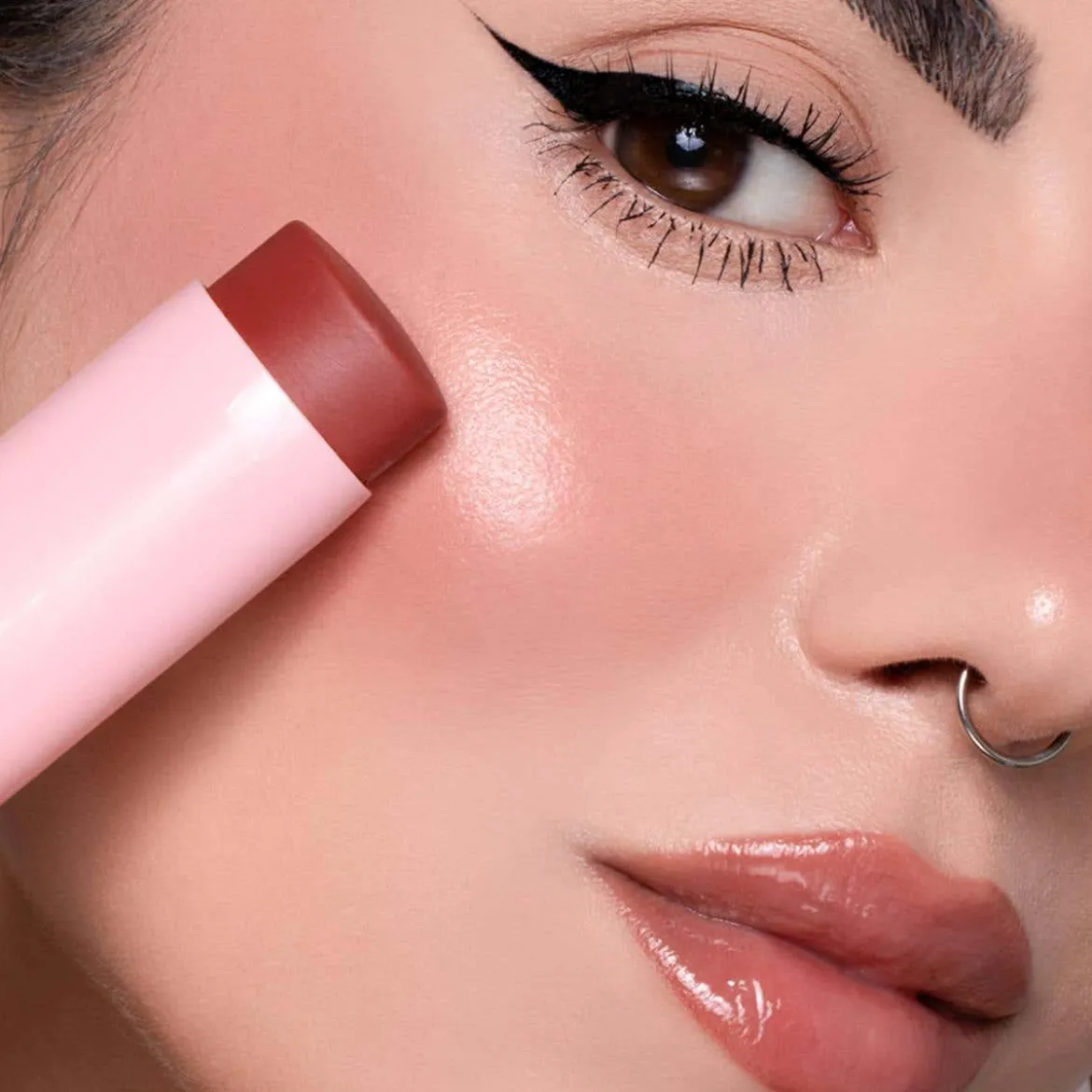 Identistick Blush Stick