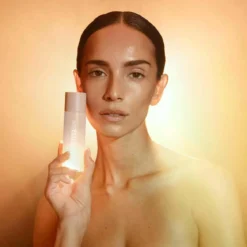 Lumisheenâ„¢ Vitamin C Brightening Essence