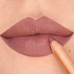 Pure Beauty Lip Pencil