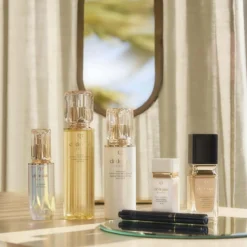 Radiant Fluid Foundation Natural