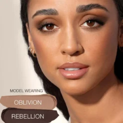 Total Seduction Eyeshadow Stick